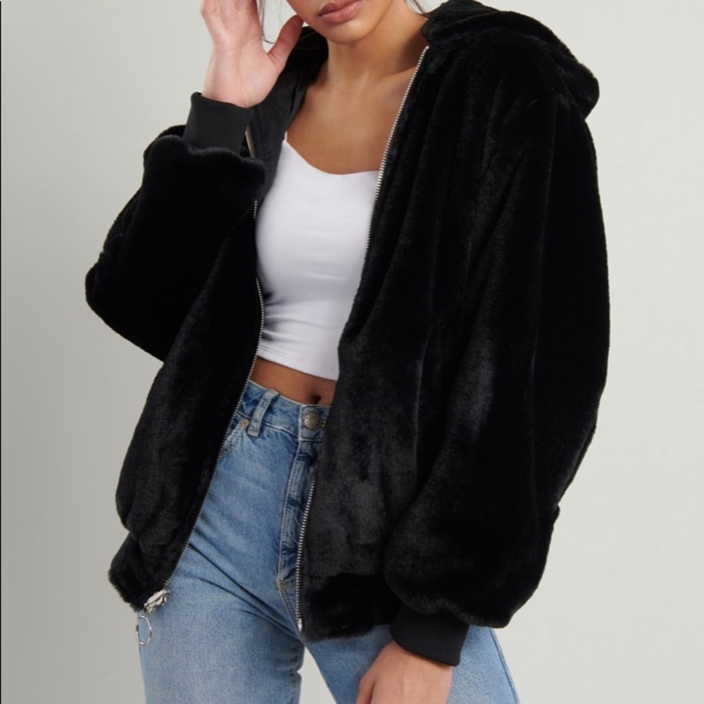 Fur Bomber jacket!! Super soft XS/S